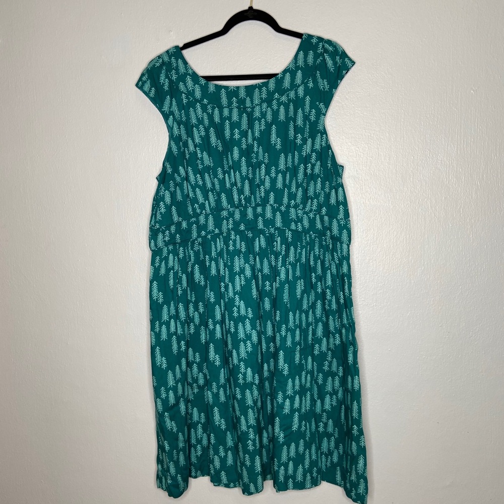 Emily and Fin dress